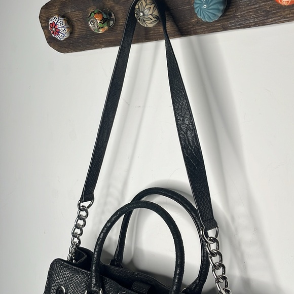 Michael Kors Black Leather Snakeskin Hamilton Bag EUC with Dust Bag - Picture 4 of 14